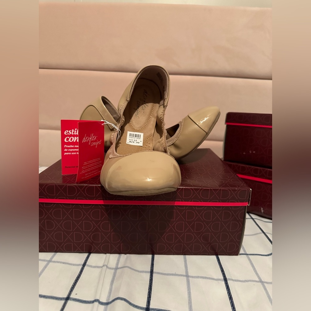 Dexflex comfort. Flats. 🥿 12W